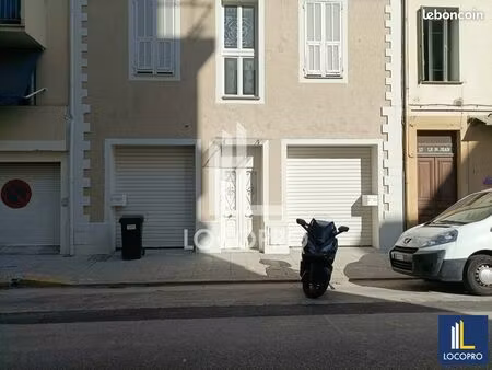 local commercial 70 m²