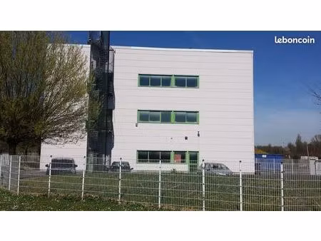 bureaux à louer à savigny le temple