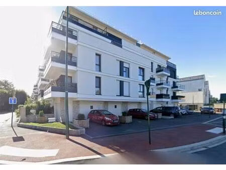 boutique 183 m² vaires sur marne