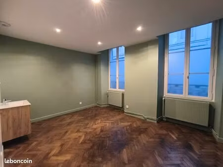 local professionnel à louer - meaux centre