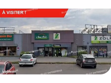 local commercial 520 m²