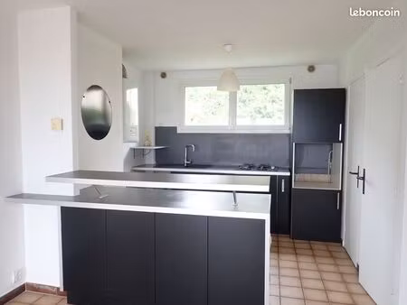 appartement f4 - soquence