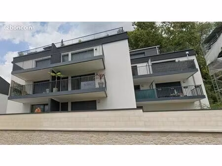 t2 38m2 quai lallia avec parking