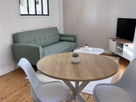 superbe appartement meublé + terrasse privative