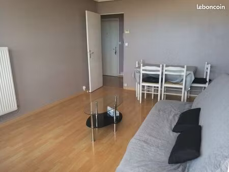 agréable f2 meublé de 46m2 à saint etienne du rouvray