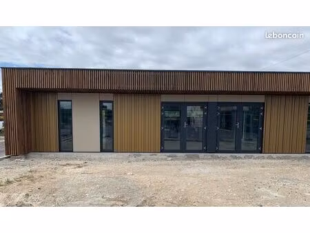 local d'activité 145 m²