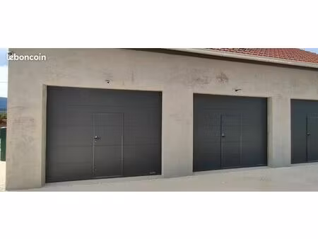 local entrepôt box stockage garage