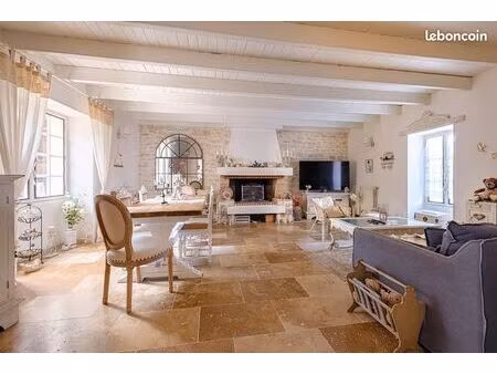 maison 5 pièces 140 m²