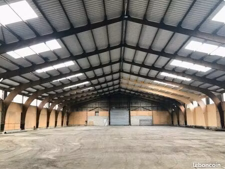 entrepot - logistique 2200 m² grand couronne
