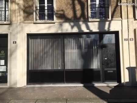 local commercial a louer