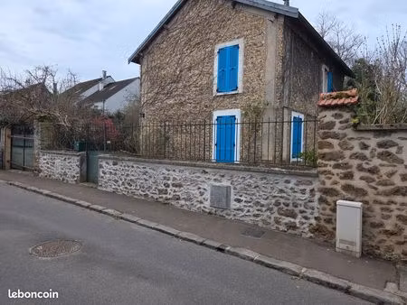 maison 120 m2 4 pièces et 1 studio 40 m2 78350 les loges en josas