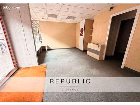 local 43 m² albertville