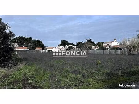 île de noirmoutier - le vieil - à 2 pas de la plage - terrain constructible