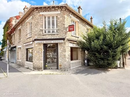 local commercial 230 m² conflans sainte honorine