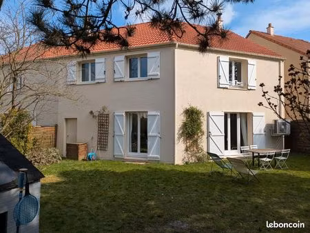 maison - 5 pièces - 4 chambres - 116m2