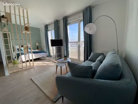 studio meublé 31 m² – lumineux  rénové  proche gare achères