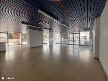 local commercial 140 m² challans