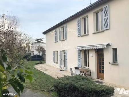 immeuble 103 m² maisons laffitte