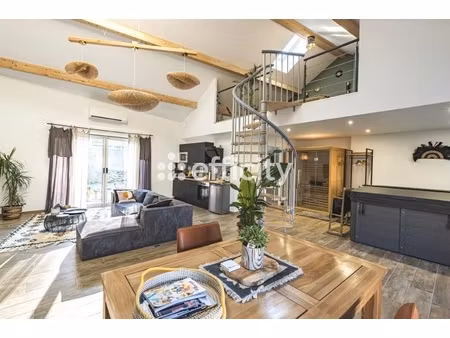 maison 3 pièces - 82 m²