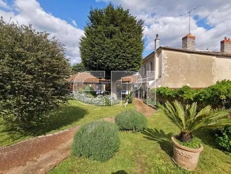 vente maison 9 pièces 171 m² loudun (86200)