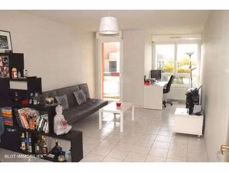 location appartement 2 pièces à chartres-de-bretagne (35131) : à louer 2 pièces / 48m² cha