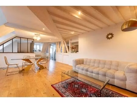 triplex de caractère avec balcon en centre ville