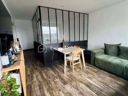 appartement de 38 01 m² à asnieres-sur-seine