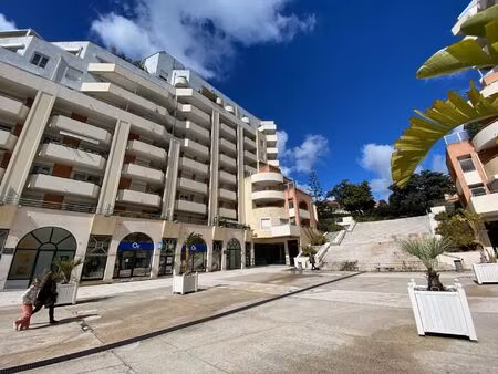 location appartement 2 pièces 42 m² à nice (06000)