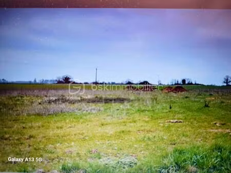 terrain de 986 m² à lencloitre