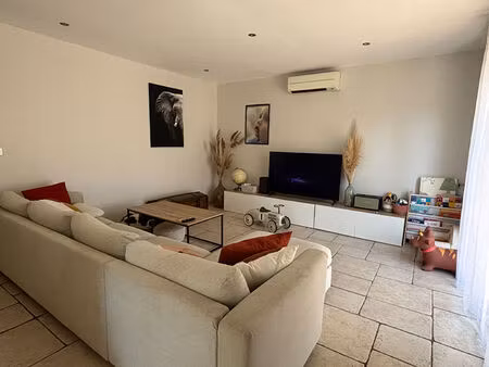 location appartement 3 pièces 76 m² à aix-en-provence (13290)