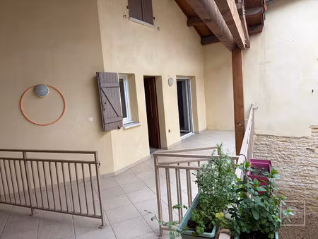 vente appartement 2 pièces 60 m² les chères (69380)