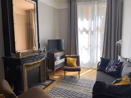 location appartement 2 pièces 54 m² à mâcon (71000)