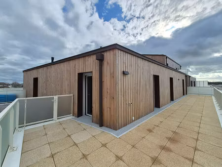 vannes est t4 96m² neuf avec stationnement en sous-sol