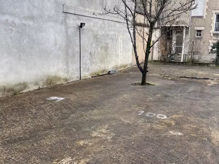 limoges place de parking sécurisée