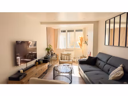 charmante maison rénovée au coeur de la possonnière