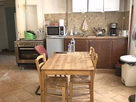 maison à rénover ou immeuble à diviser au centre de louplande