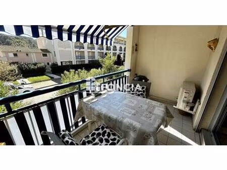 t2 traversant avec climatisation réversible – résidence avec piscine - domaine d'azur 1