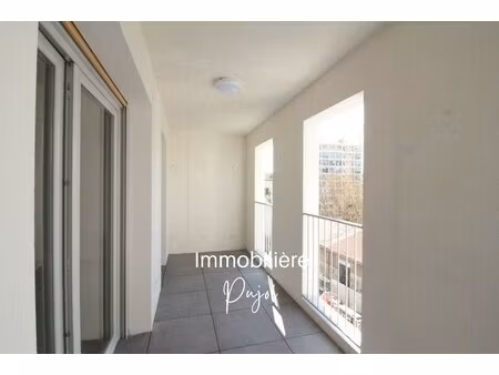 castellane/lodi 13006   type 2 avec terrasse et parking