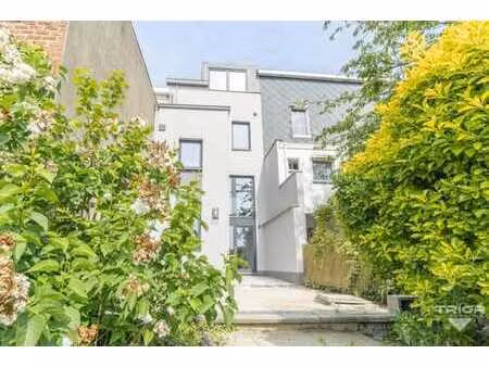 maison renovee 3ch/2sdb à proximite du centre