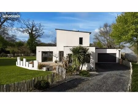 maison en viager 7 pièces 151 m²