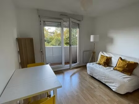 studio meublé lumineux et calme - idéal pour étudiants et jeunes travailleurs