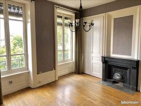 appartement 1 pièce 41 m²