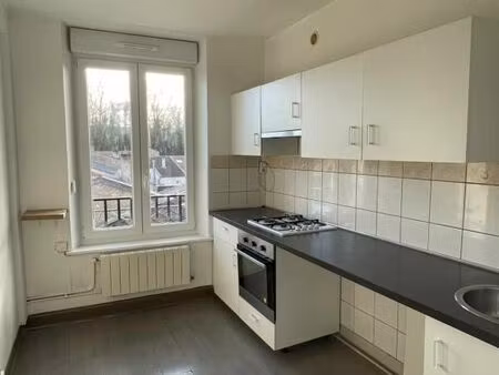 appartement 3 pièces 64 m²