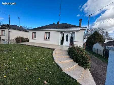 a louer 41500 mer  proche commodités pavillon sur sous-sol  4 pp très bon état. dpe