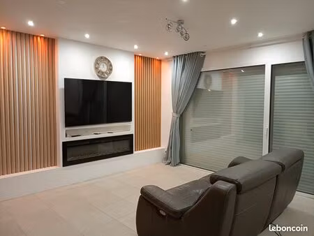 belle maison moderne a louer