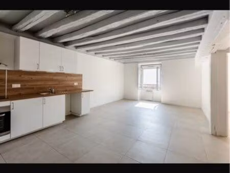 appartement f3 centre chaumes en brie