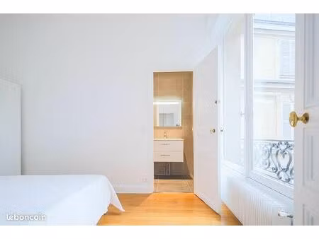 appartement 4 chambres av des champs-elysées