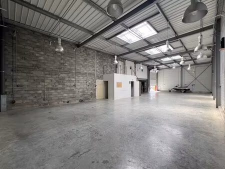 vente local commercial 6 pièces