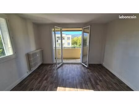 appartement 4 pièces 77 m²