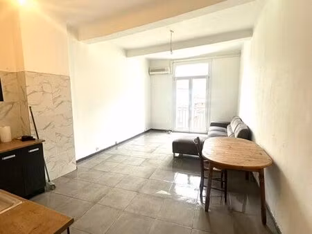 grand appartement t4 très lumineux et renové